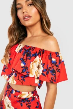 BOOHOO Ensemble à Imprimé Fleuri Avec Top Volanté Et Mini-jupe 9 BOOHOO Ensemble à Imprimé Fleuri Avec Top Volanté Et Mini-jupe -FR Chemises Soldes Magasin dzz23347 red xl 3