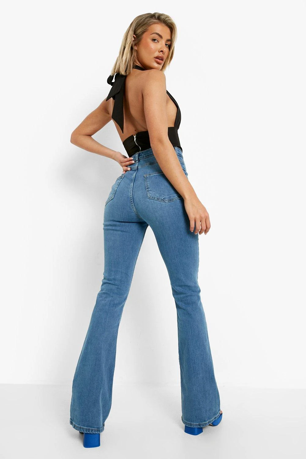 Jean Flare Effet Push-up Coupe Skinny 4 Jean Flare Effet Push-up Coupe Skinny – Image 2