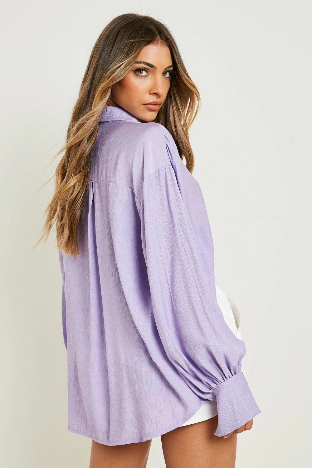 Chemise Effet Plissé à Manches Volumineuses 4 Chemise Effet Plissé à Manches Volumineuses – Image 2