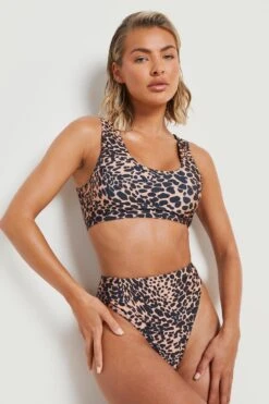 BOOHOO Bikini à Imprimé Léopard Avec Haut à Col Rond Et Bas Taille Haute