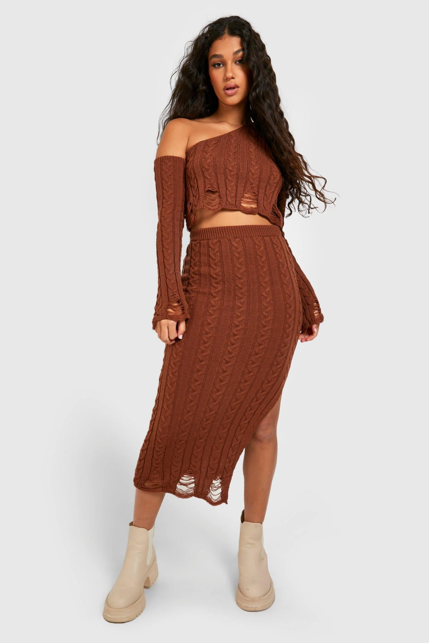 Ensemble En Maille à Déchirures Avec Crop Top Et Jupe 3 Ensemble En Maille à Déchirures Avec Crop Top Et Jupe