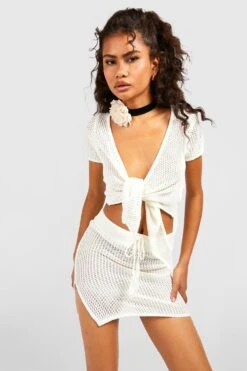 Ensemble En Crochet Avec Top Noué Et Mini-jupe
