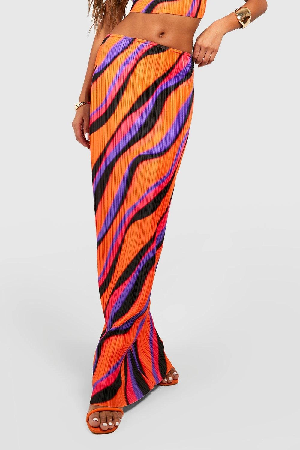 Jupe Longue Plissée à Imprimé Abstrait 6 Jupe Longue Plissée à Imprimé Abstrait – Image 4