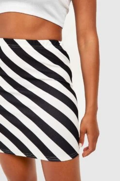 Mini-jupe Rayée En Crêpe -FR Chemises Soldes Magasin gzz57368 black xl 3