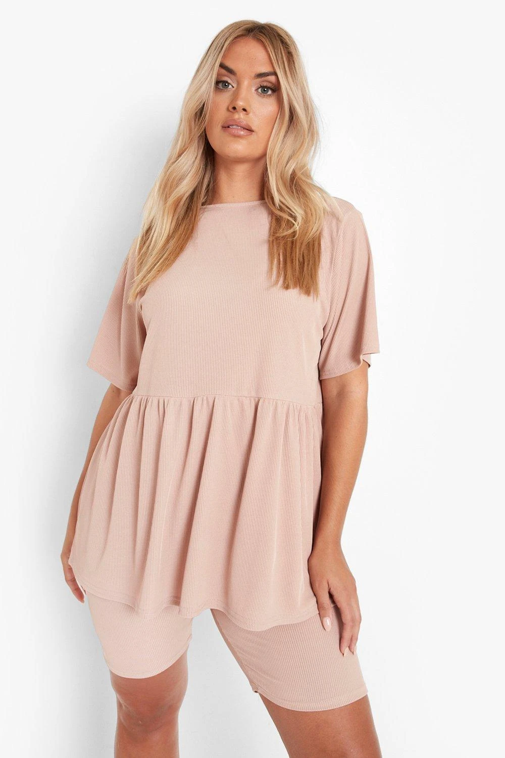 Grande Taille - Ensemble Avec Top Et Short Cycliste 3 Grande Taille - Ensemble Avec Top Et Short Cycliste